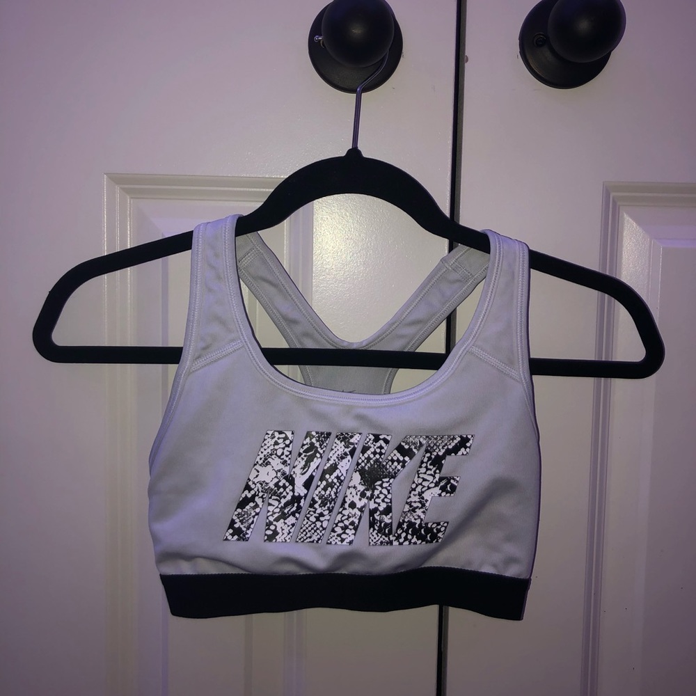 Nike sports bra